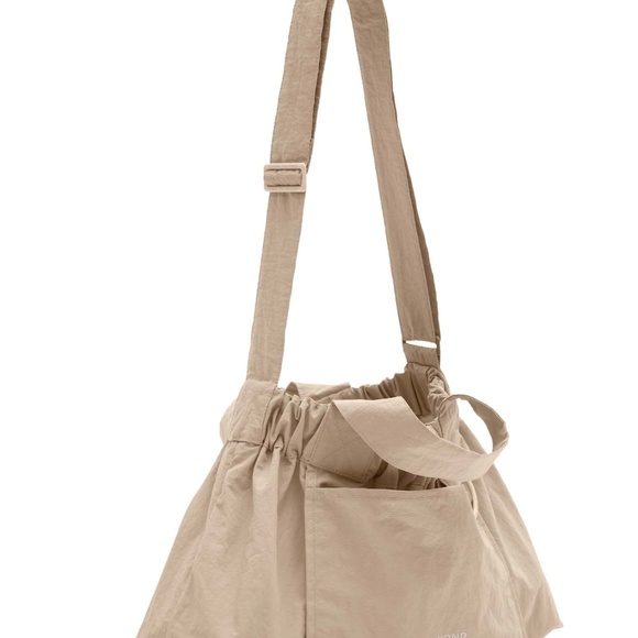 Beyond The Vines Foldable Dumpling Bag - Picture 4 of 4